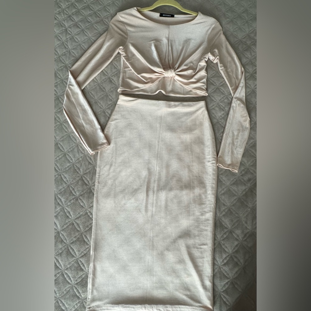 Missguided Soft Cream Long Sleeve Dress